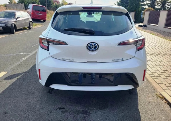 Toyota Corolla cena 41900 przebieg: 49500, rok produkcji 2021 z Stalowa Wola małe 106